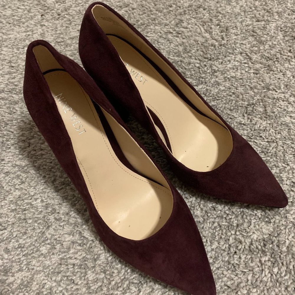 EUC Suede Nine West Heels